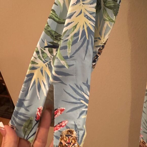 Kenny Dana  Slit Placket Dress with 3/4 Slit Sleeve Wildlife print - Picture 4 of 7